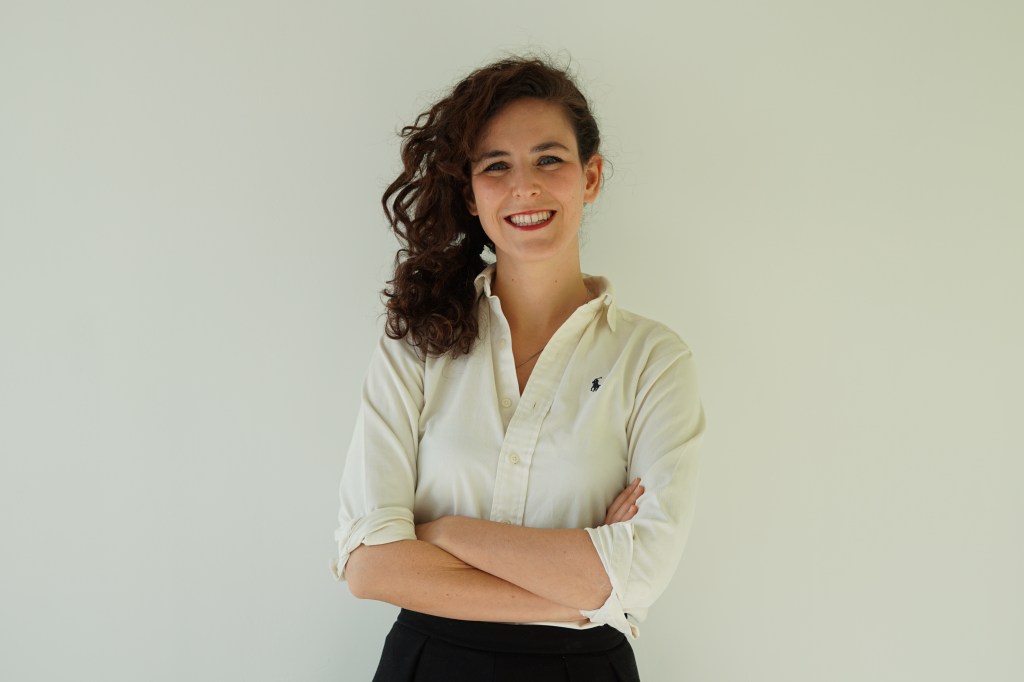 Dott.ssa Martina Mazoni, psicoterapeuta EMDR pratictioner, cotrainer presso Scuola Psicoterapia Integrata.